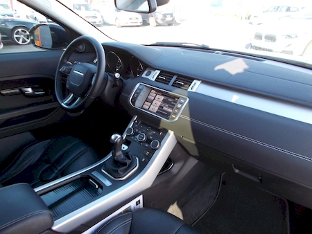 LAND ROVER EVOQUE 2.2 ED4 150 CV DYNAMIQUE BV6    ********** 1 ERE MAIN AVEC SEULEMENT 81700 KMS !!! ***********